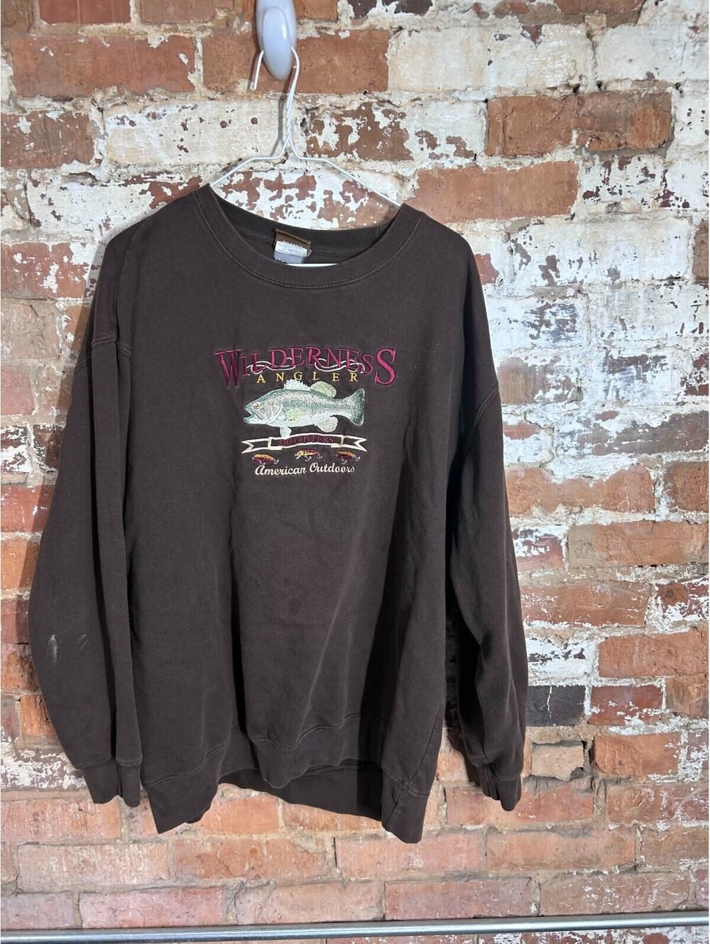 Old Varsity Brand Wilderness Angler Outfitters Embroidered Trout Brown Sweater L